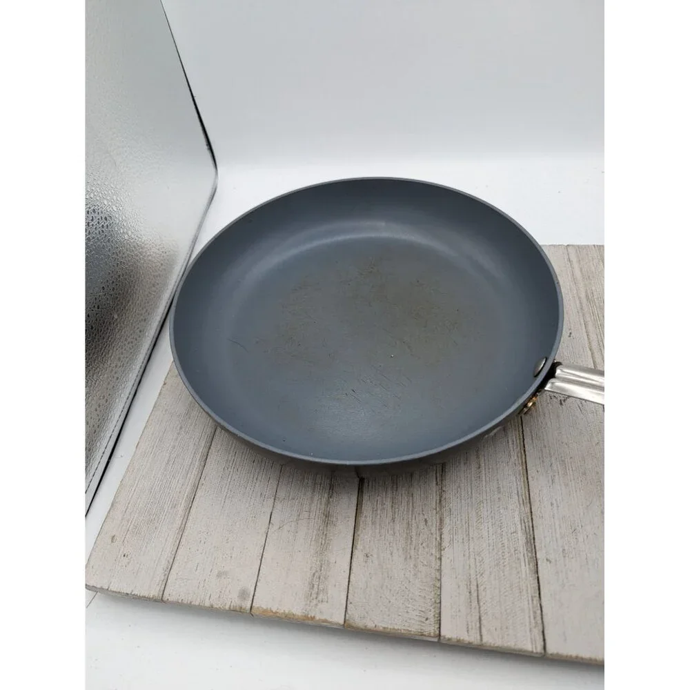 Todd English Limited Collection Green Pan 11" Frying Pan Skillet Lid Yellow - Picture 5 of 11